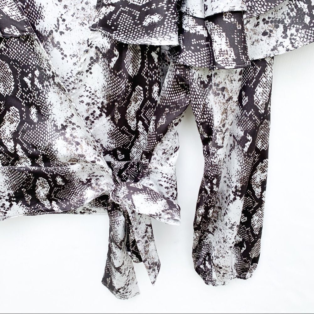 Gianni Bini Python Snakeskin Ruffle Wrap Top - image 6